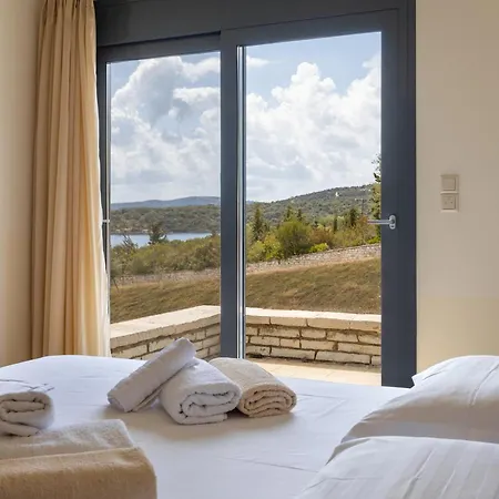 Nema Villa *